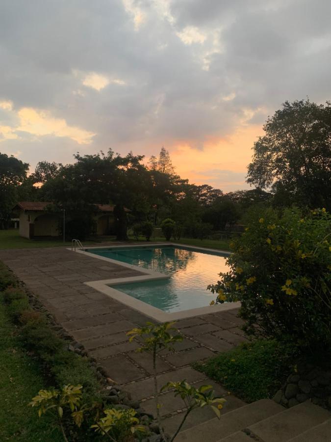 Hermoso Apartamento Cerca Del Aeropuerto San Antonio De Belen Esterno foto